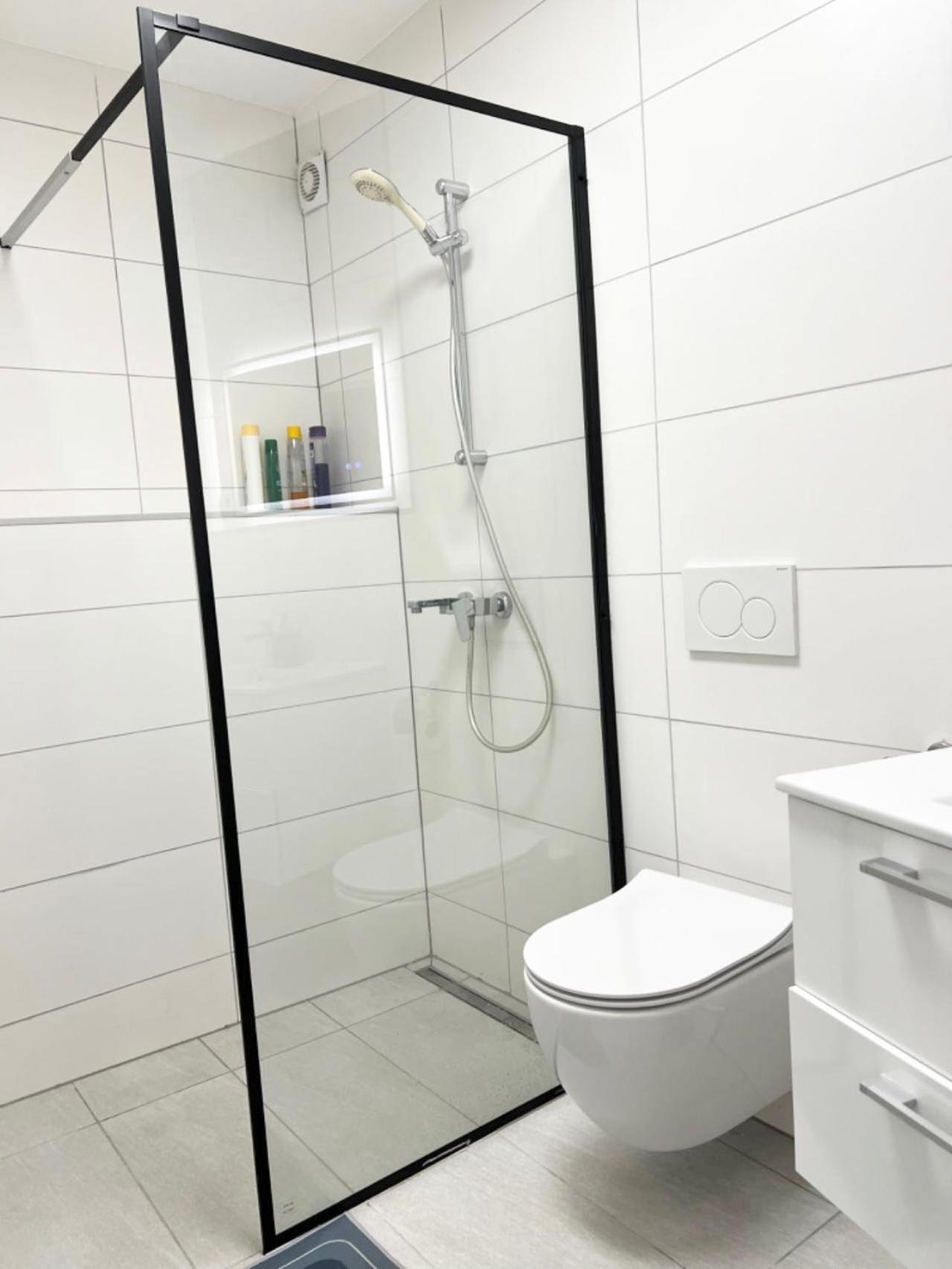 Duesseldorf Messe, 2-Bedroom Duplex Apartment With Terrace And Garden Eksteriør billede